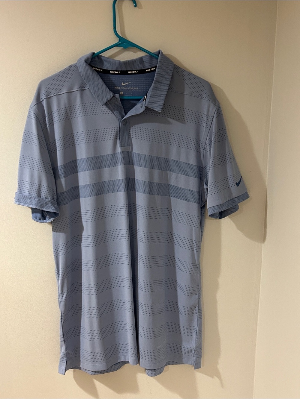 Nike Men’s Light Blue Striped Golf Polo